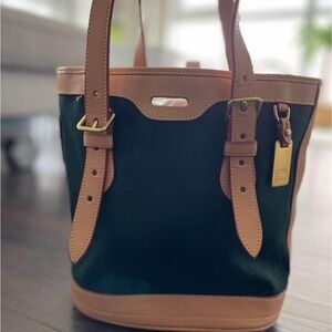Perfect condition NWOT Green and Tan Tote Bag BY Dooney and Bourke
